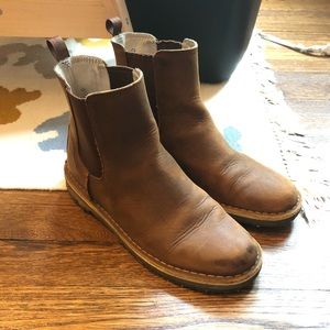 Clarks Desert Peak Boots - Like New!